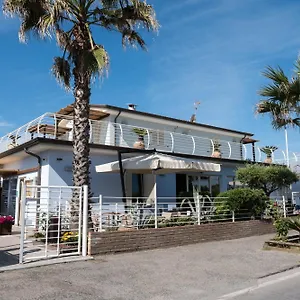 Hotel Bagno Lunezia